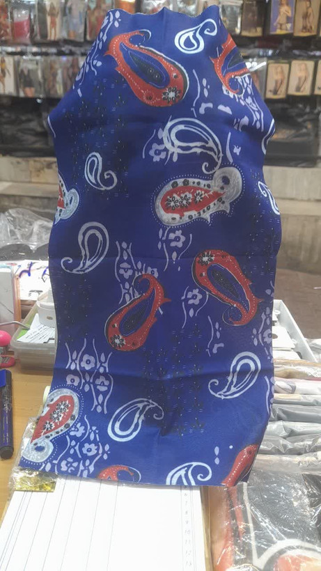 اسکارف لولهای (دستمال سر و گردن)